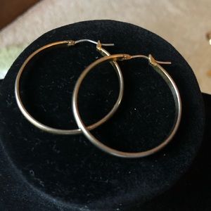 Gold Hoops (not sure if real)